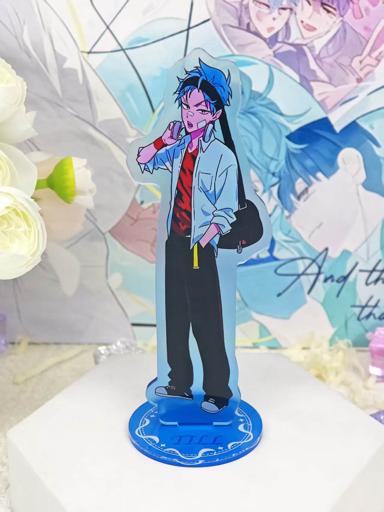 Set di supporti in acrilico Al - Anime Merchandise Collection recensione e prezzo